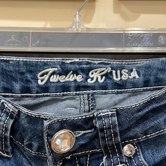 Size 1 Womens Twelve K jeans. Boot cut - Picture 2 of 6